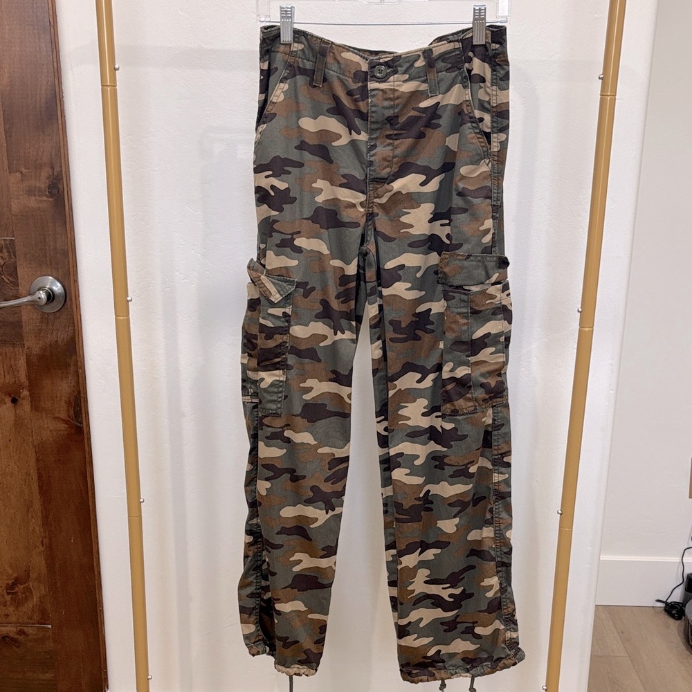 Levi’s Camo Cargo Pants